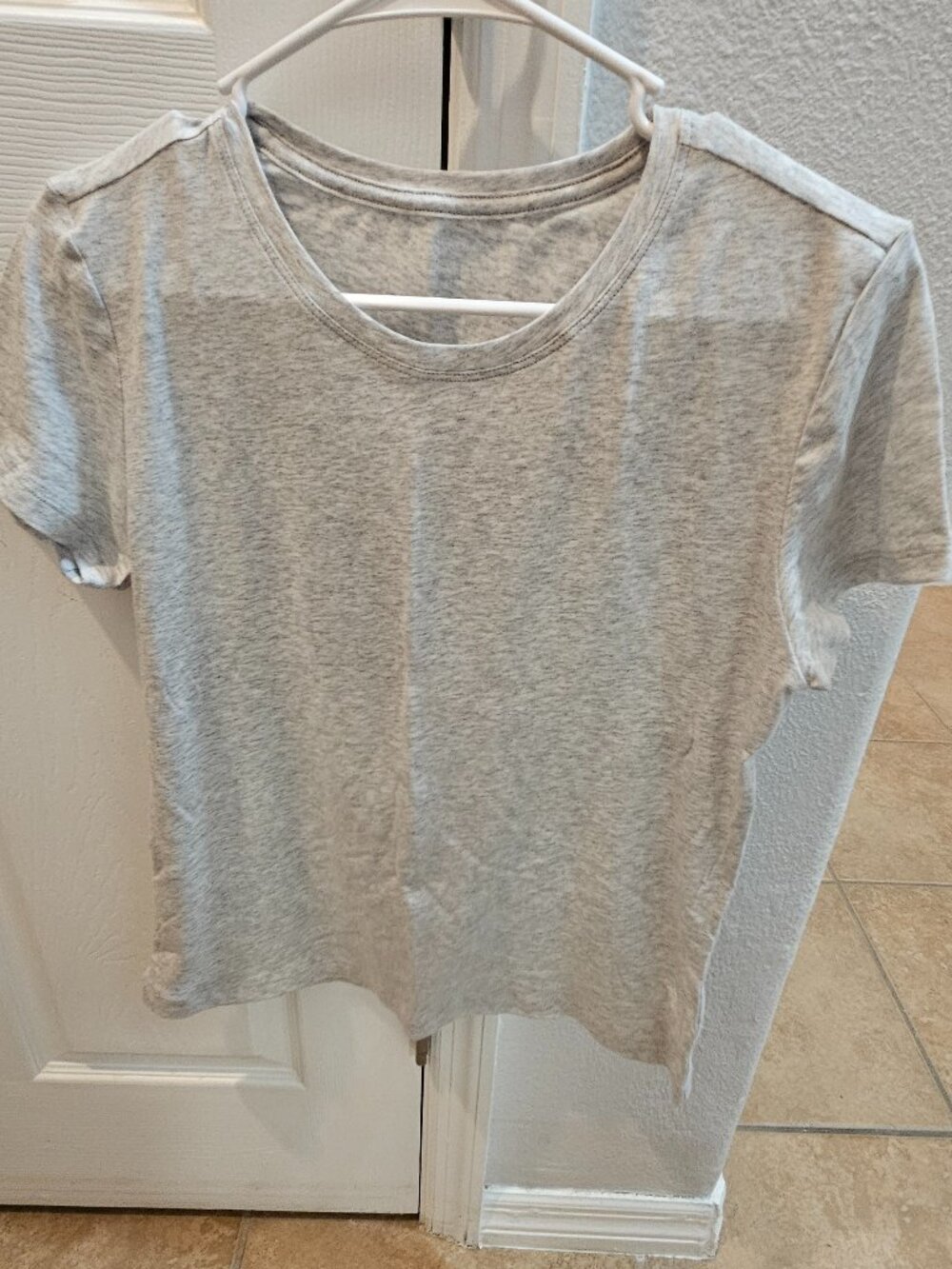 Banana Republic tees medium